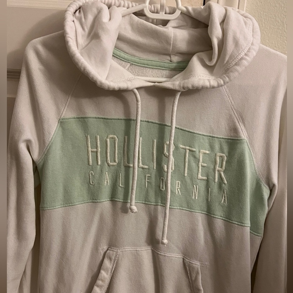 Hollister hoodie
